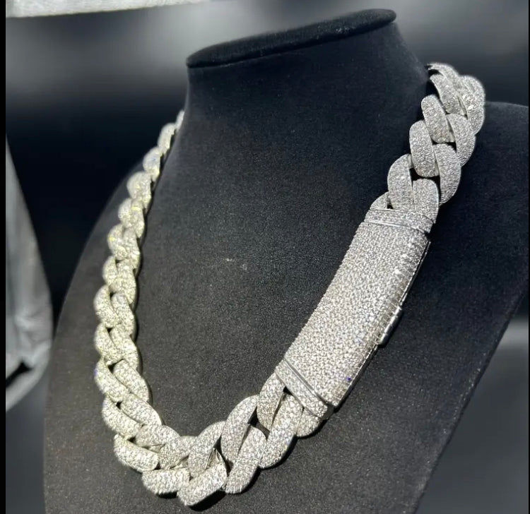 1 20MM Long Buckle Miami Cuban Chain Hip-Hop Rap Personality Necklace Jewelry