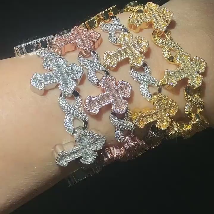 New Iced Out Eight Characters Cross Infinity Charm Bracelets Copper Micro Paved Cubic 3A Zirconia Cuban